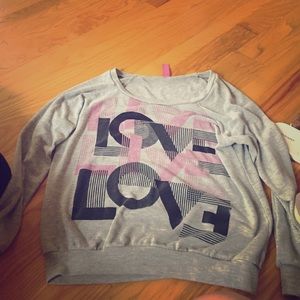 Long sleeve LOVE top