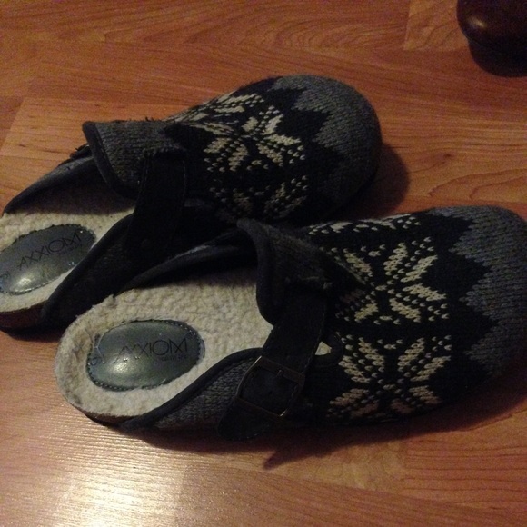 Knit clogs - Picture 2 of 2