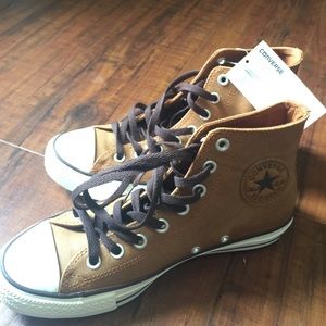 Vintage leather high top converse
