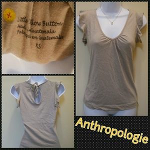 Top with keyhole back