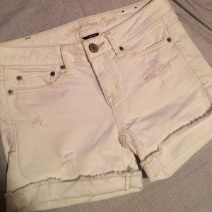 (MUST GO!!) American Eagle Mid-thigh shorts!