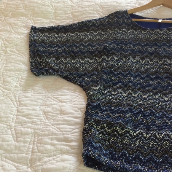 Sweater - Picture 2 of 4