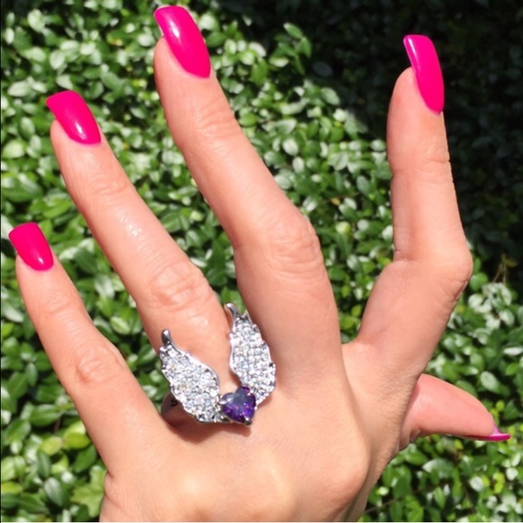 Jewelry - Purple Heart & Crystal Wings Ring