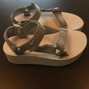Silver Teva Flatform Universal Sandals
