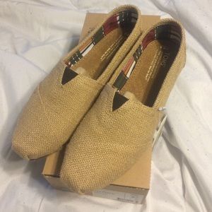 Burlap TOMS shoes