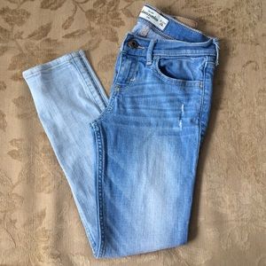 ABERCROMBIE JEANS