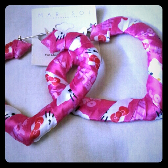 Custom wrapped earning  (hello kitty )