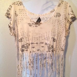 Floral gray and white cropped top