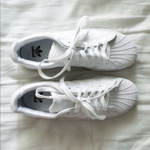 Adidas | All White Superstars