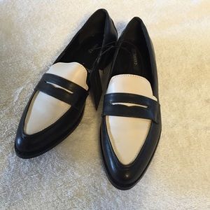 F21 Tuxedo Loafers