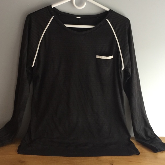 Cute Lululemon top
