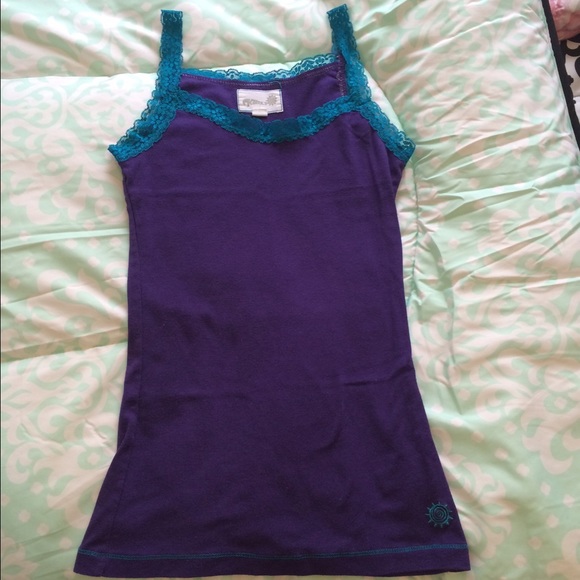 Lace tank top - Picture 1 of 1