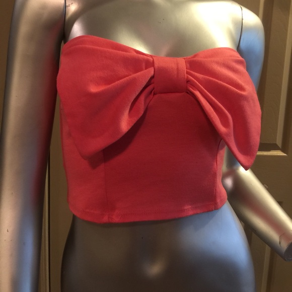 halter top - Picture 1 of 1