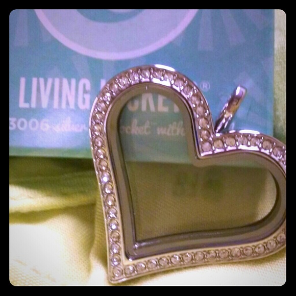 Origami Owl Lockets