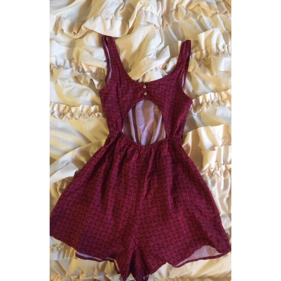 Romper ❗️TRADED❗️ - Picture 3 of 4