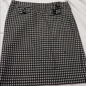 Ann Taylor Black & White Skirt