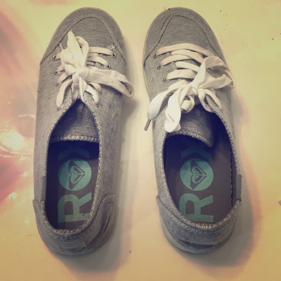 Roxy Gray and White Sneakers