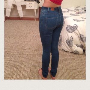 High waisted jeans