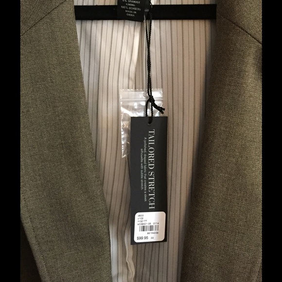 Blazer - Picture 4 of 4