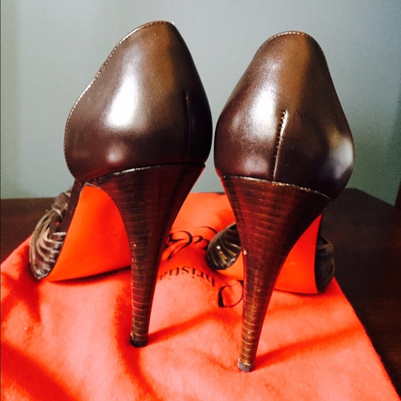 louboutin heels with bow