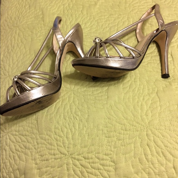 Shoes - Picture 3 of 3
