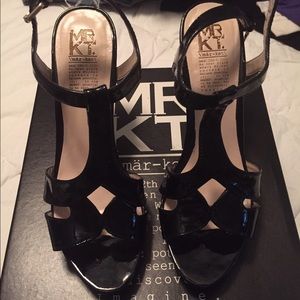MRKT black heels
