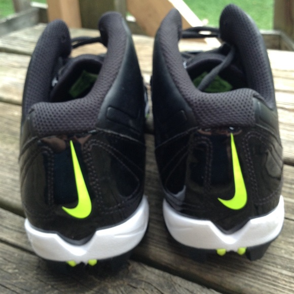 Nike Alpha Shark Cleats - Picture 4 of 4