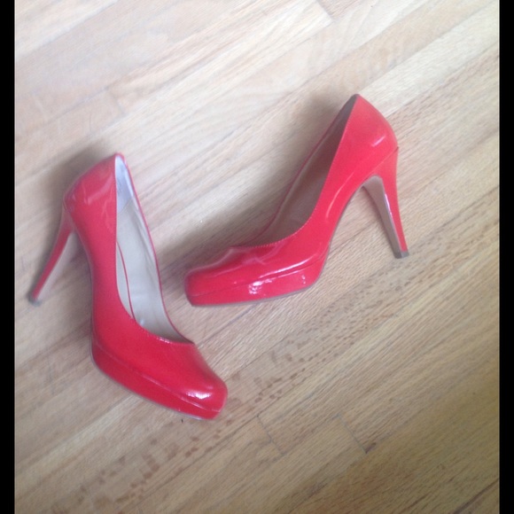 SOLD OFFLINE - Picture 3 of 3