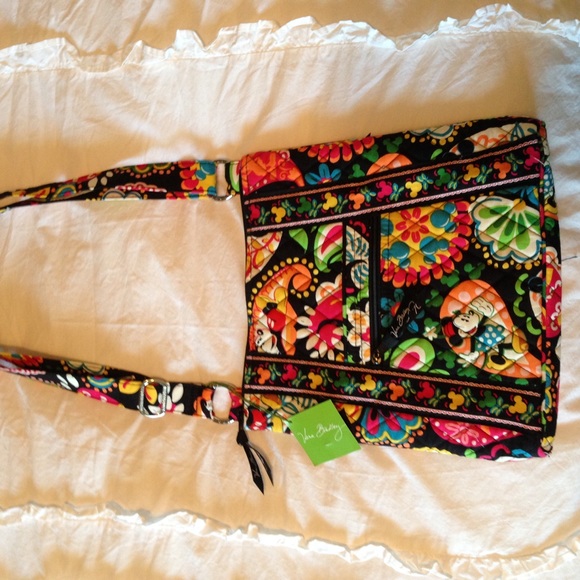 VERA BRADLEY (disney collection)
