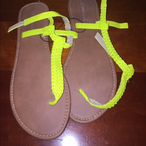 Size 10 neon yellow Wet Seal sandals