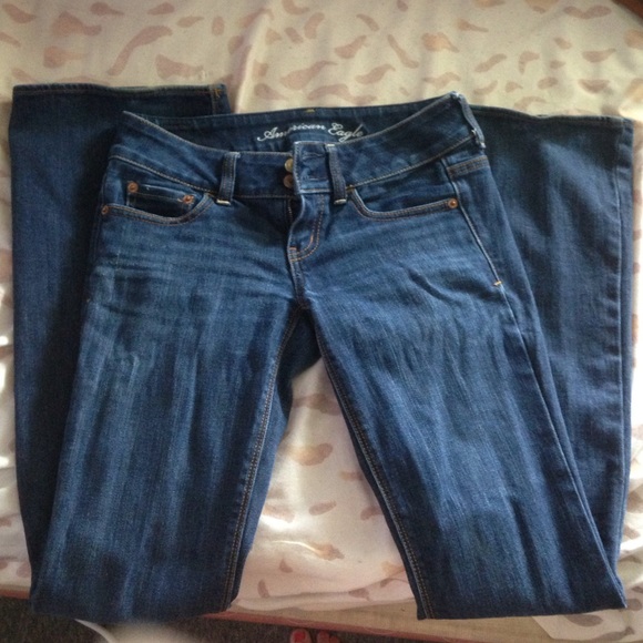American eagle artist jeans