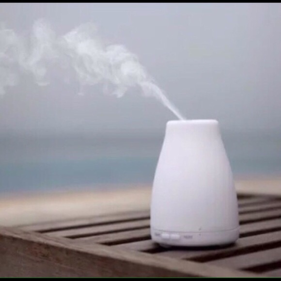 LED Aroma Oil Diffuser