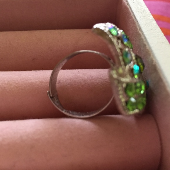 Ring - Picture 2 of 2