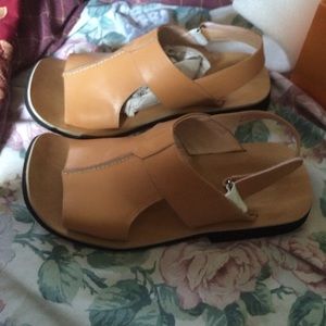 Italian style sandals ( La Milano )