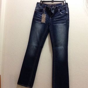boot cut jeans