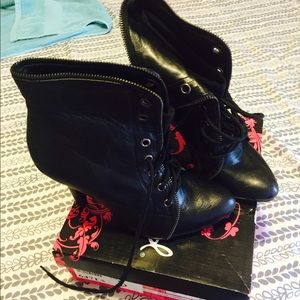 Bootie boots