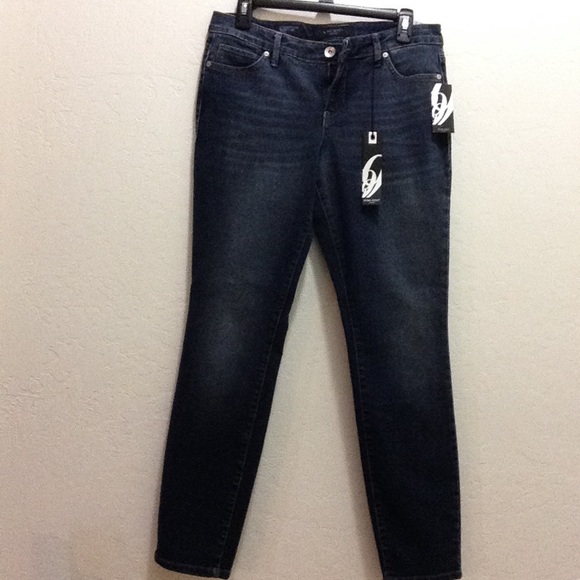 boot cut jeans