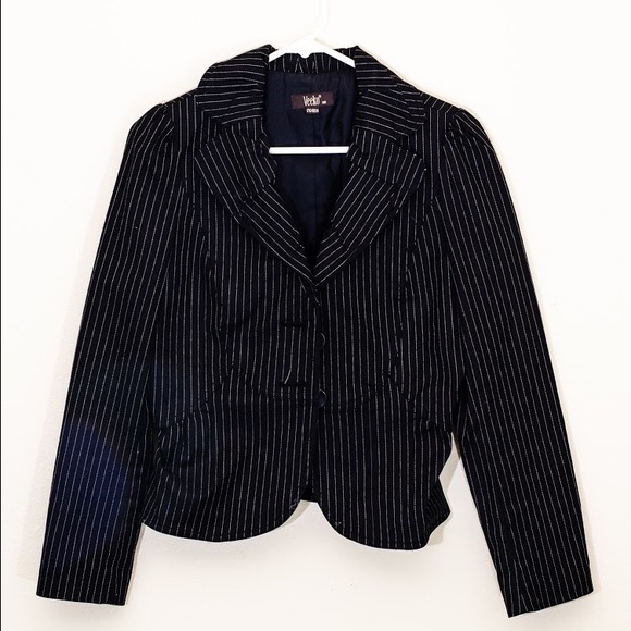 Veeko Strip Blazer