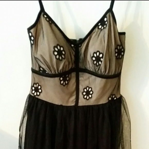 MYSTIC Sexy Netted Floral dress Medium