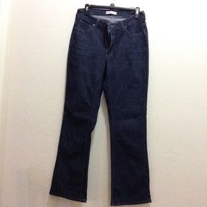 boot cut jeans