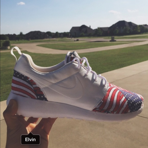 Deadstock 1 of 1 custom "American Fighter" Roshes.