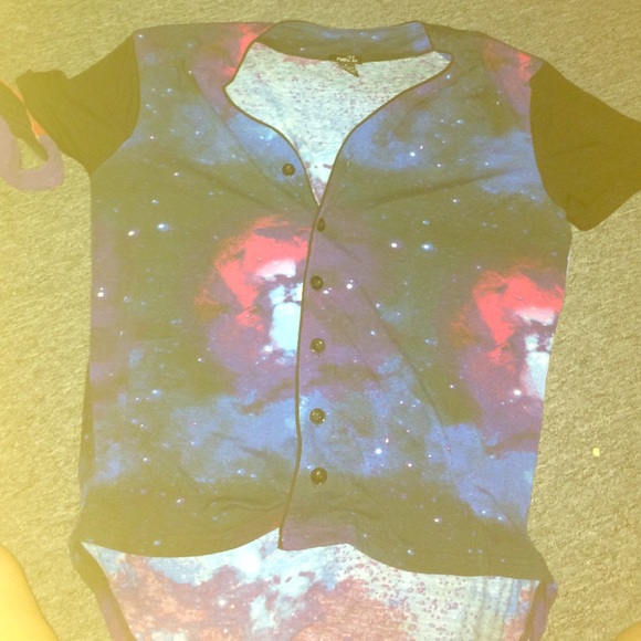 Rue 21 Galaxy button up - Picture 1 of 1