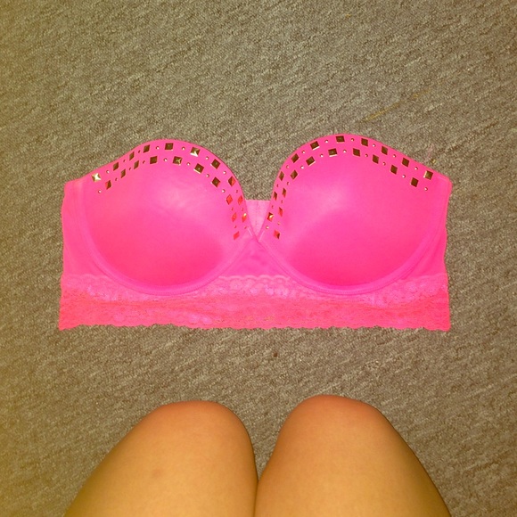 PINK lace bra - Picture 1 of 3