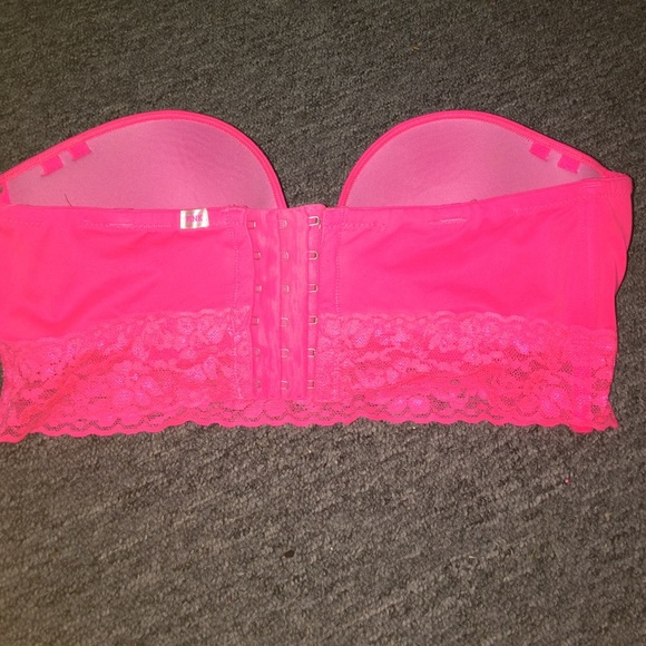 PINK lace bra - Picture 2 of 3