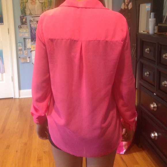 Pink long sleeve top - Picture 2 of 2