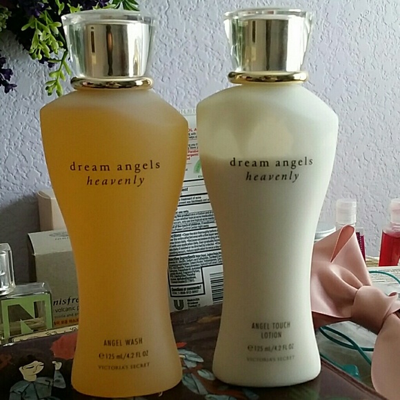 Victoria's Secret dream angels lotion+shower gel