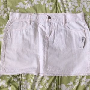 Old Navy white skirt