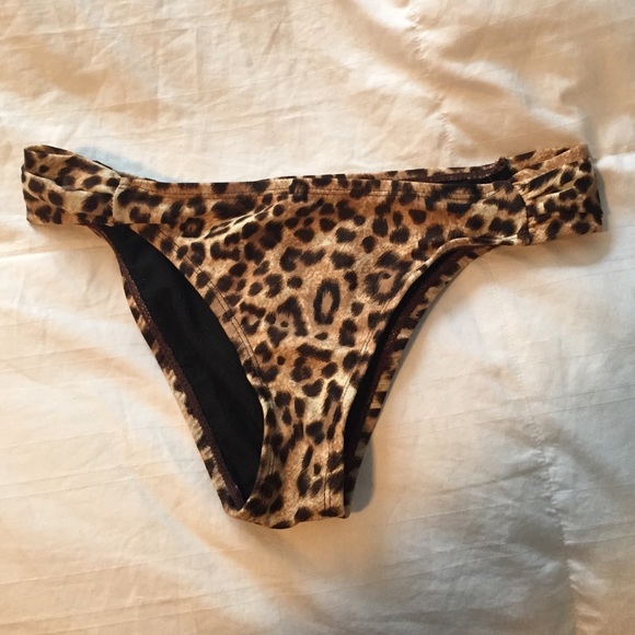 Cheetah bikini bottoms