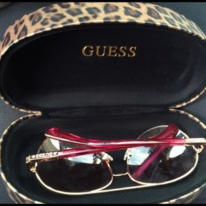 Guess sunglasses with case never worn