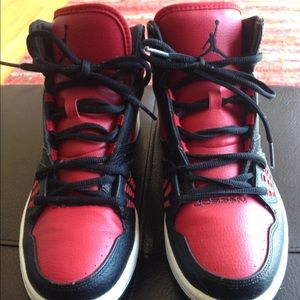 💥reduced💥Nike Jordan high tops